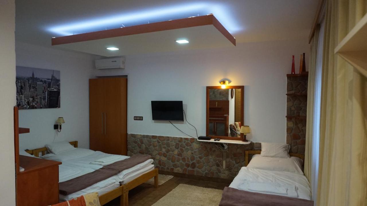 Chloe Apartman Szigetvár Εξωτερικό φωτογραφία